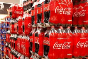 Coca Cola implement贸 programas y plataformas virtuales para proteger el  ambiente antes y durante la pandemia