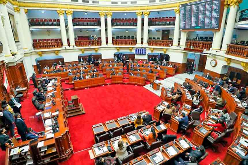 Congreso rechazó admitir a debate mociones de censura contra la titular del Parlamento