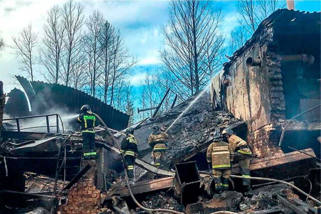 16 muertos por incendio en Rusia
