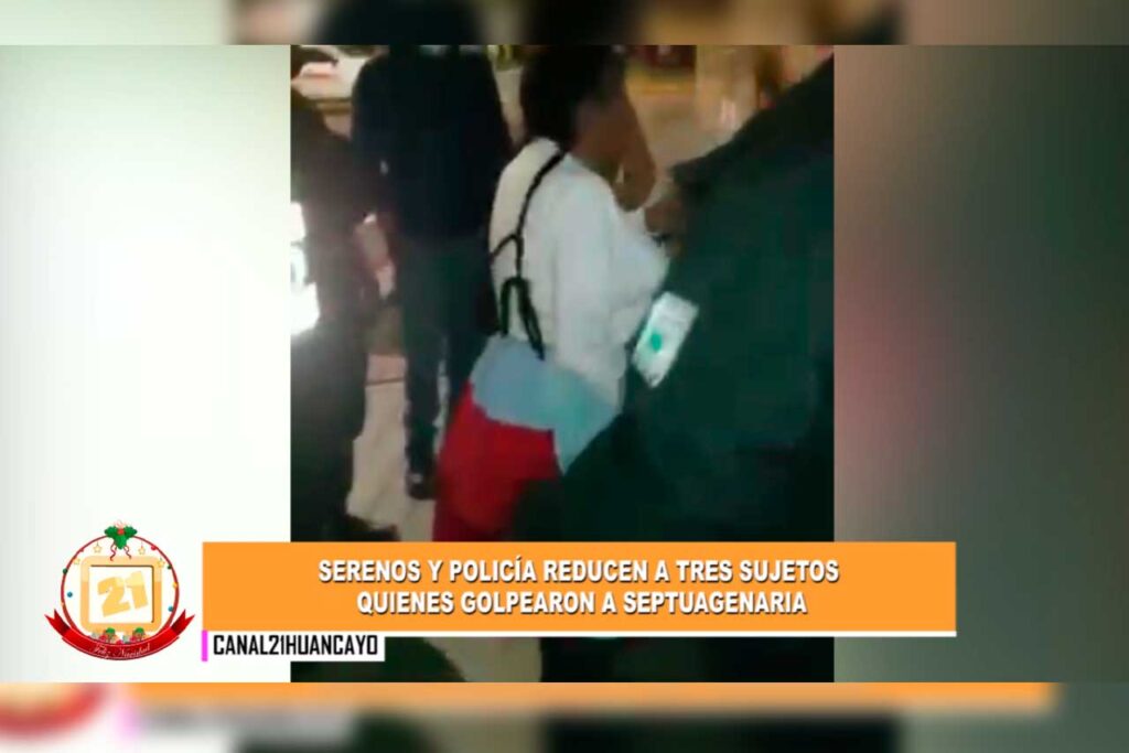 Serenos y policía reducen a tres sujetos quienes golpearon a una anciana (VIDEO)