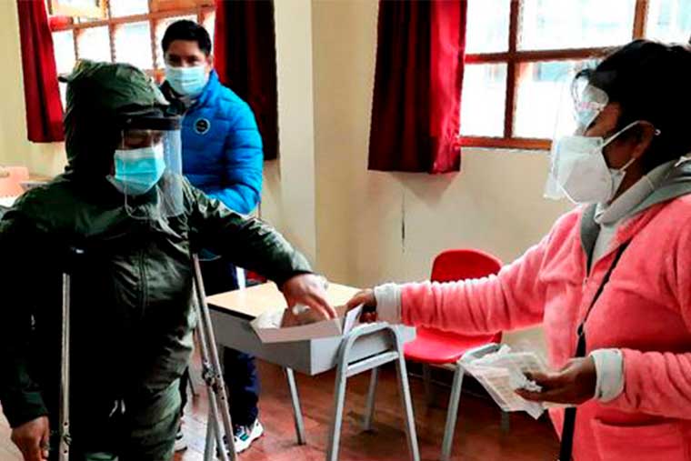 Elecciones 2022: Estos son los candidatos a alcaldías provinciales de Huancavelica que lideraran los votos contabilizados de la ONPE