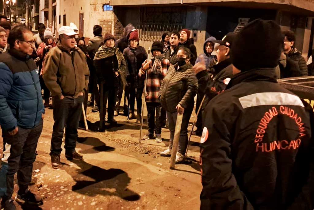 Ante quejas de vecinos por los constantes robos el personal de serenazgo coordinó un patrullaje mixto