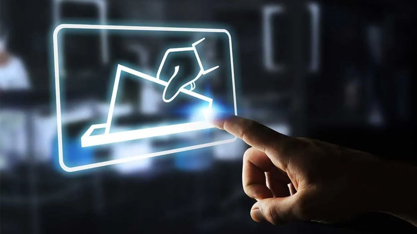 La digitalización moderniza las elecciones universitarias más allá del voto online