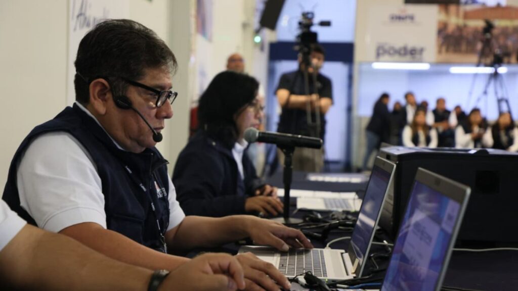 ONPE desarrolló simulacro oficial del Sistema de Cómputo Electoral