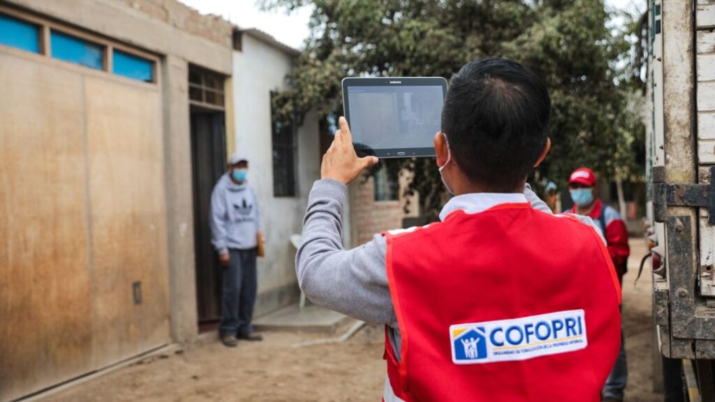 JUNÍN Y HUANCAVELICA: COFOPRI ofrece nueva oportunidad de titulación para más de 900 familias